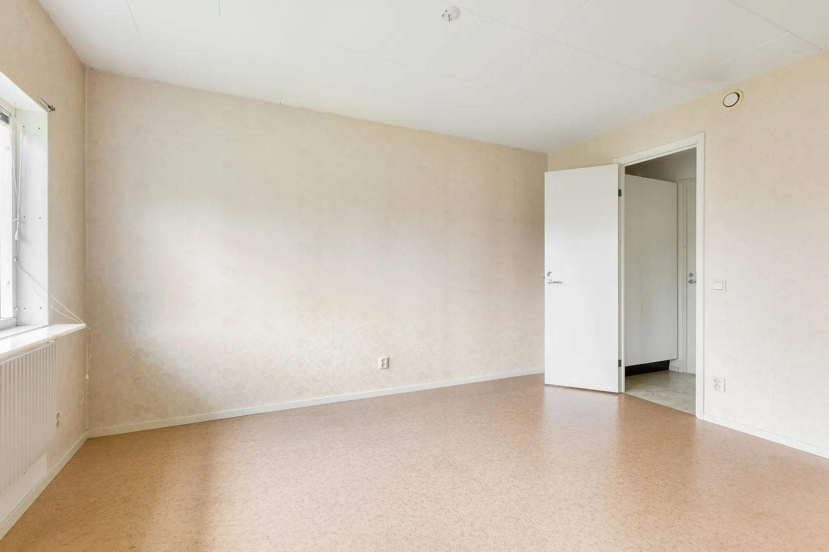 Bostadsrätt, Radhus, Ulrika Jansdotters väg 10, Färingsö, Ekerö