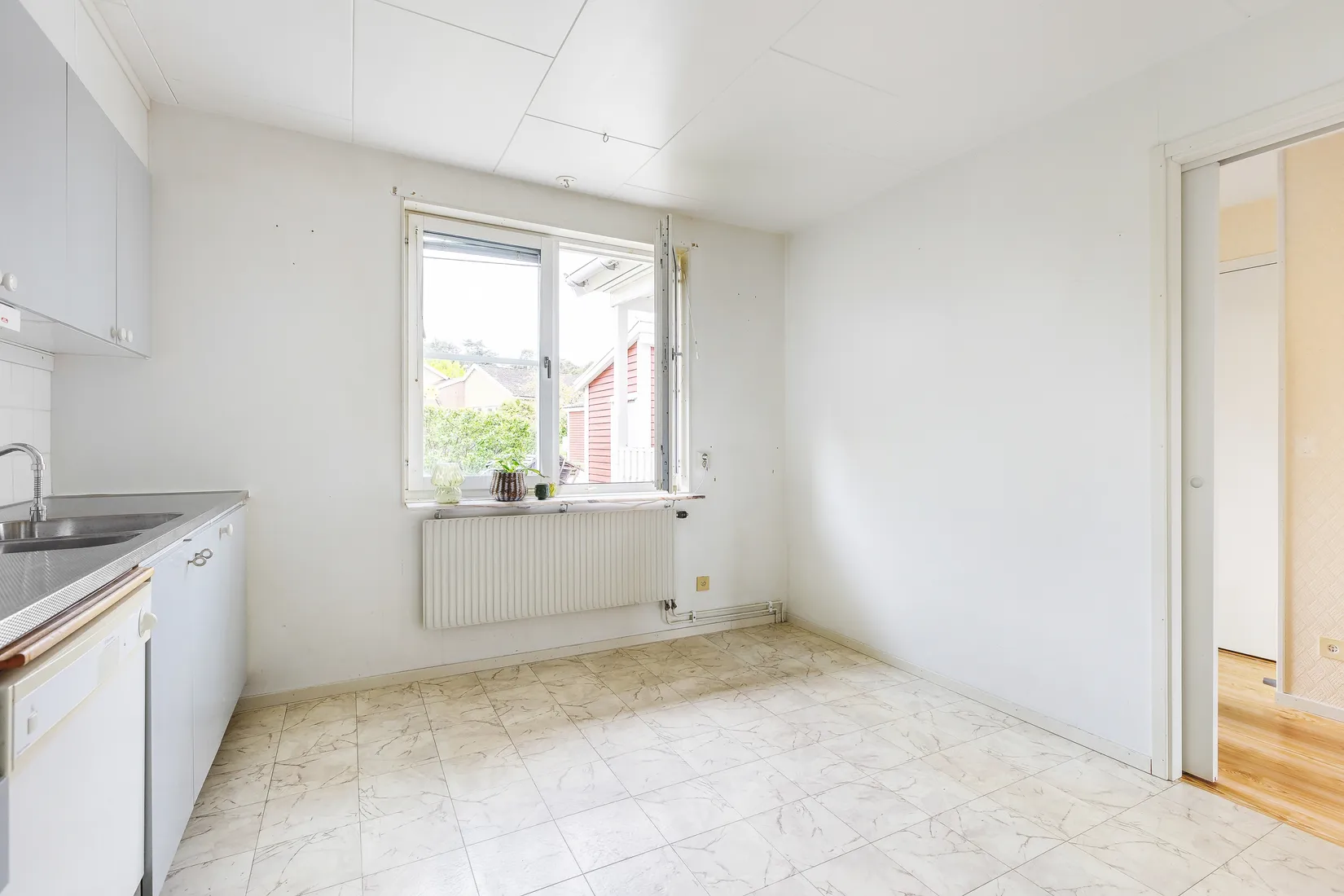 Bostadsrätt, Radhus, Ulrika Jansdotters väg 10, Färingsö, Ekerö