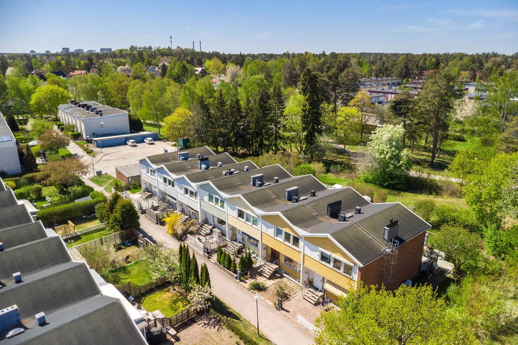 Villa, Radhus, Kärrgränd 158, Kälvesta, Stockholm