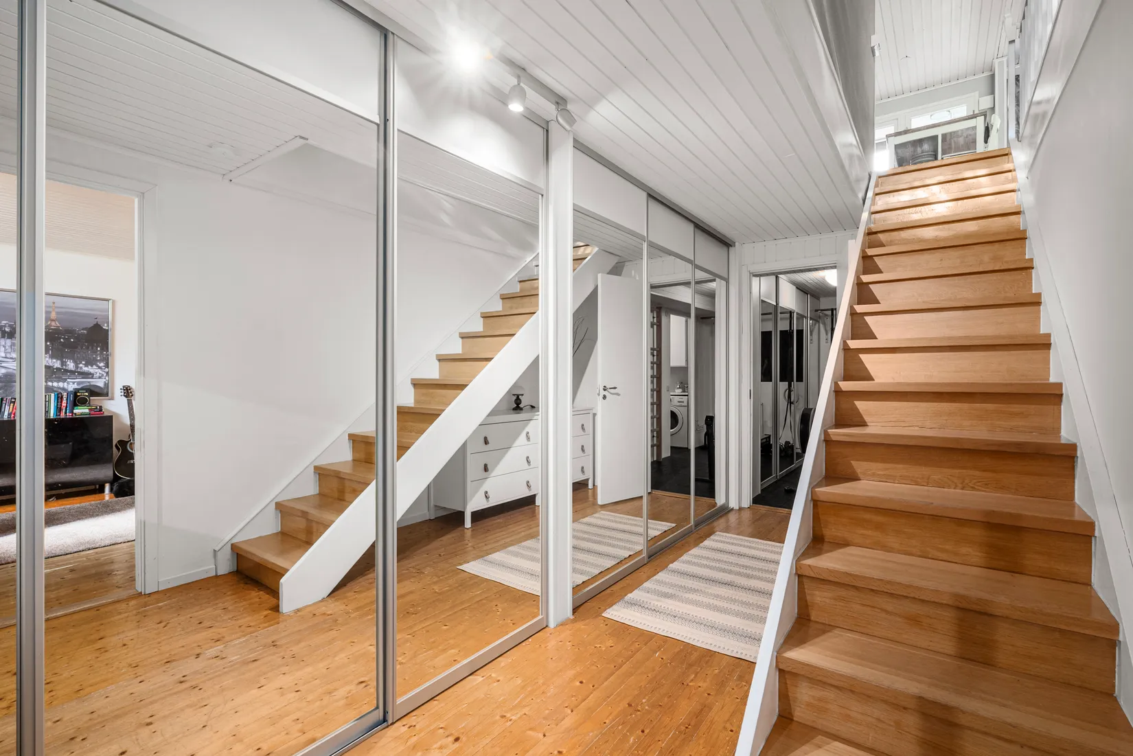 Villa, Radhus, Kärrgränd 158, Kälvesta, Stockholm