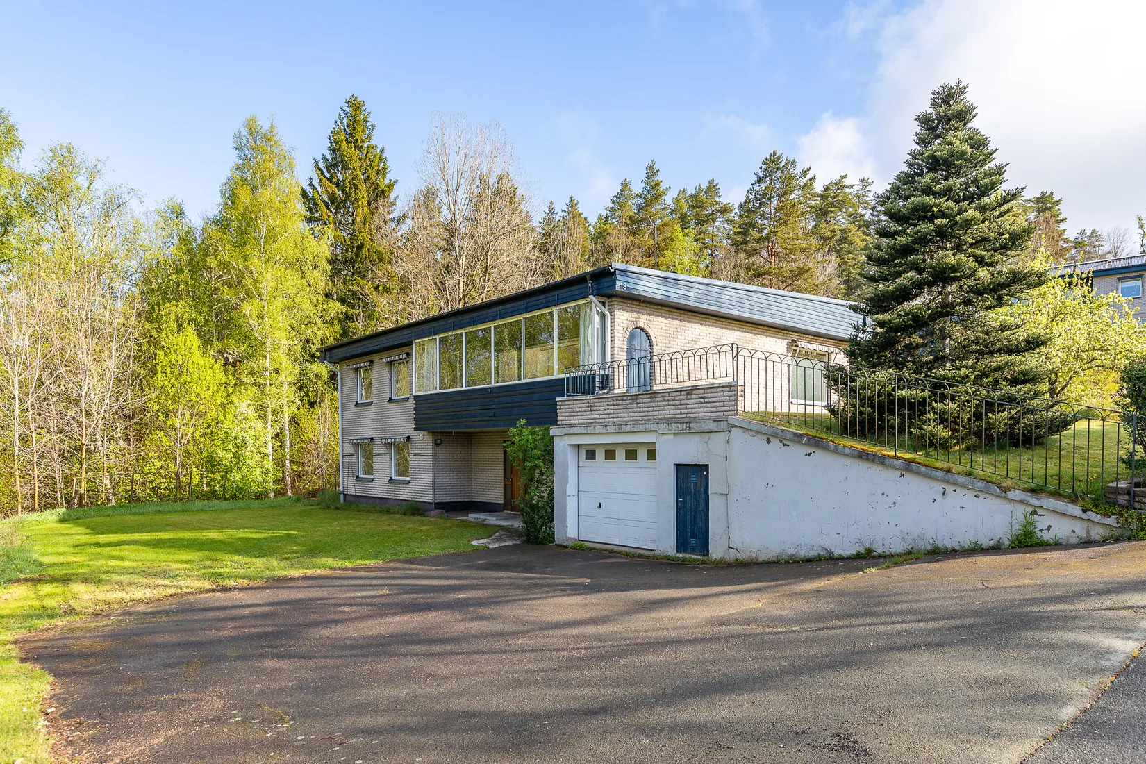 Villa, Valbacksvägen 13, Eksjö