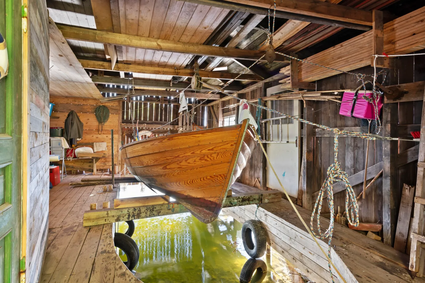 Fritidshus, Båthus i Roslagens skärgård - Herräng, Herräng, Norrtälje