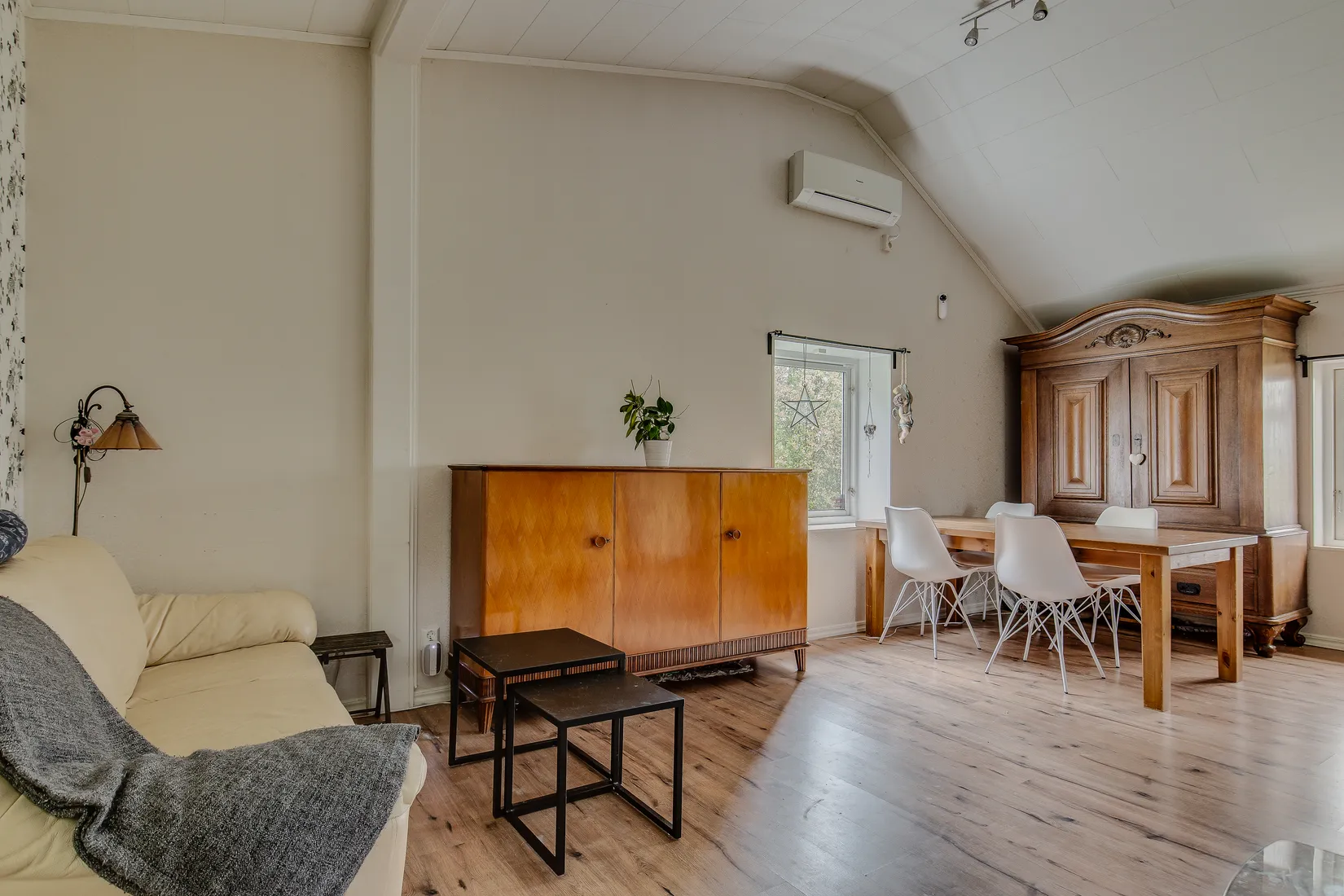 Villa, Helgåby 874, Sigtuna