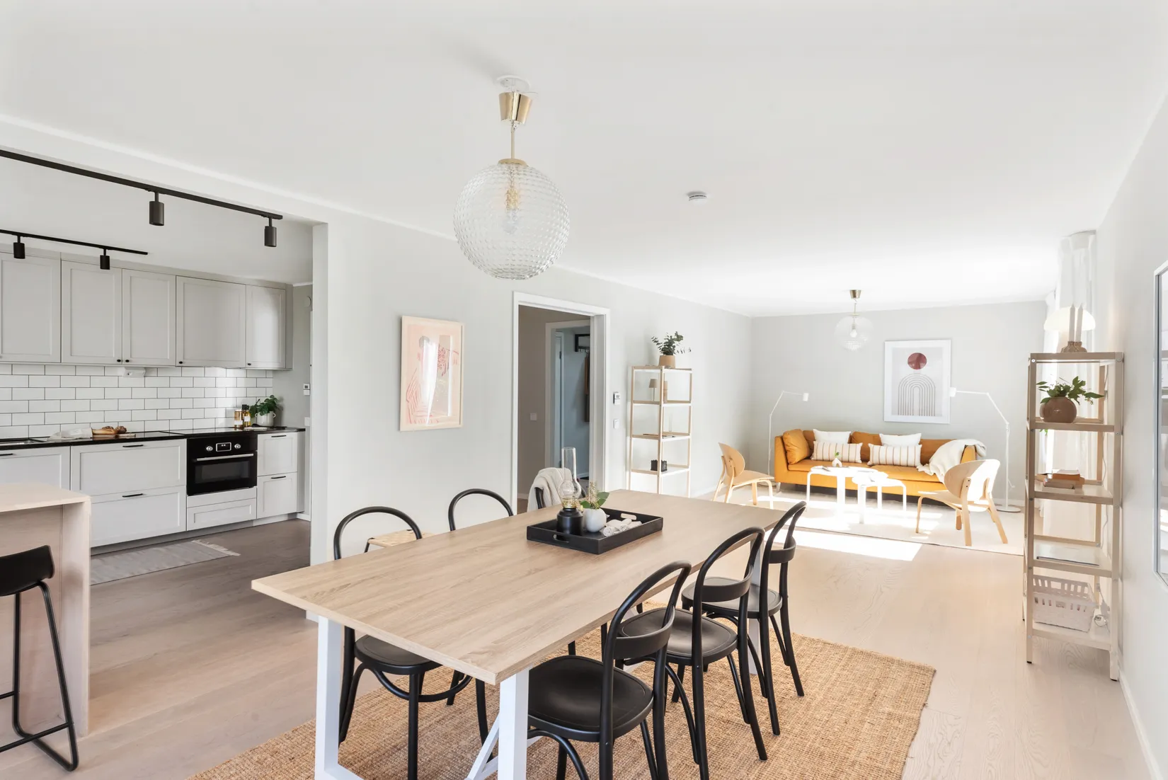 Villa, Åvalundsvägen 19, Ella Gård, Täby
