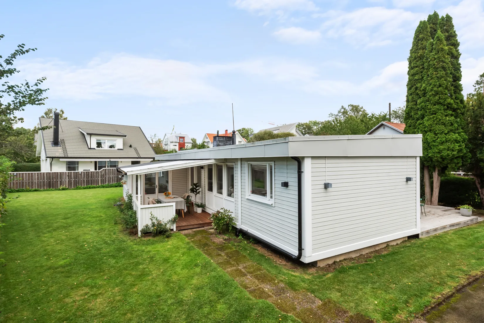 Villa, Åvalundsvägen 19, Ella Gård, Täby