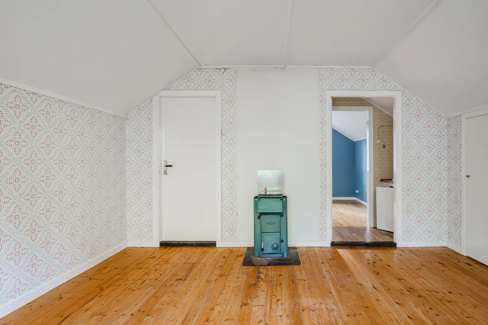 Villa, Tåtorp Pälsa-Karla 51, Töreboda