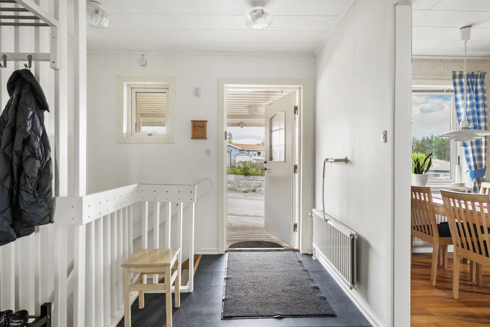 Villa, Neptunvägen 27, Övre Bredsand, Sundsvall