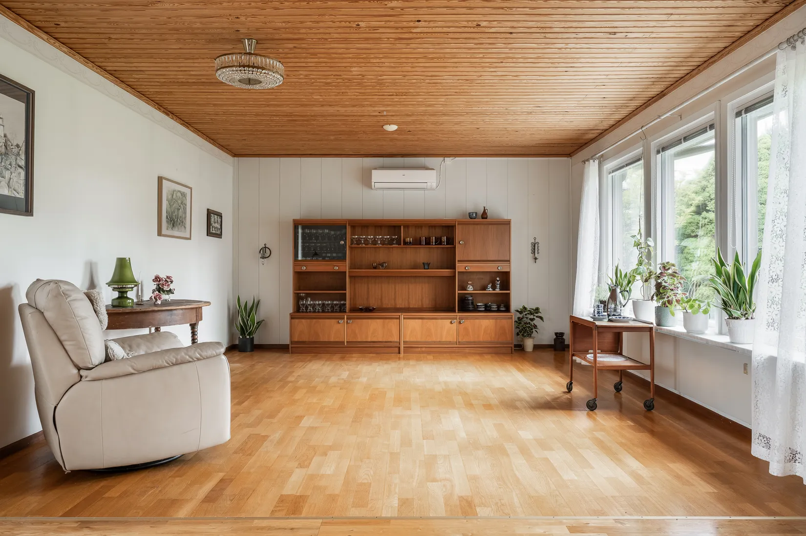 Villa, Junivägen 32, Danneborg, Växjö