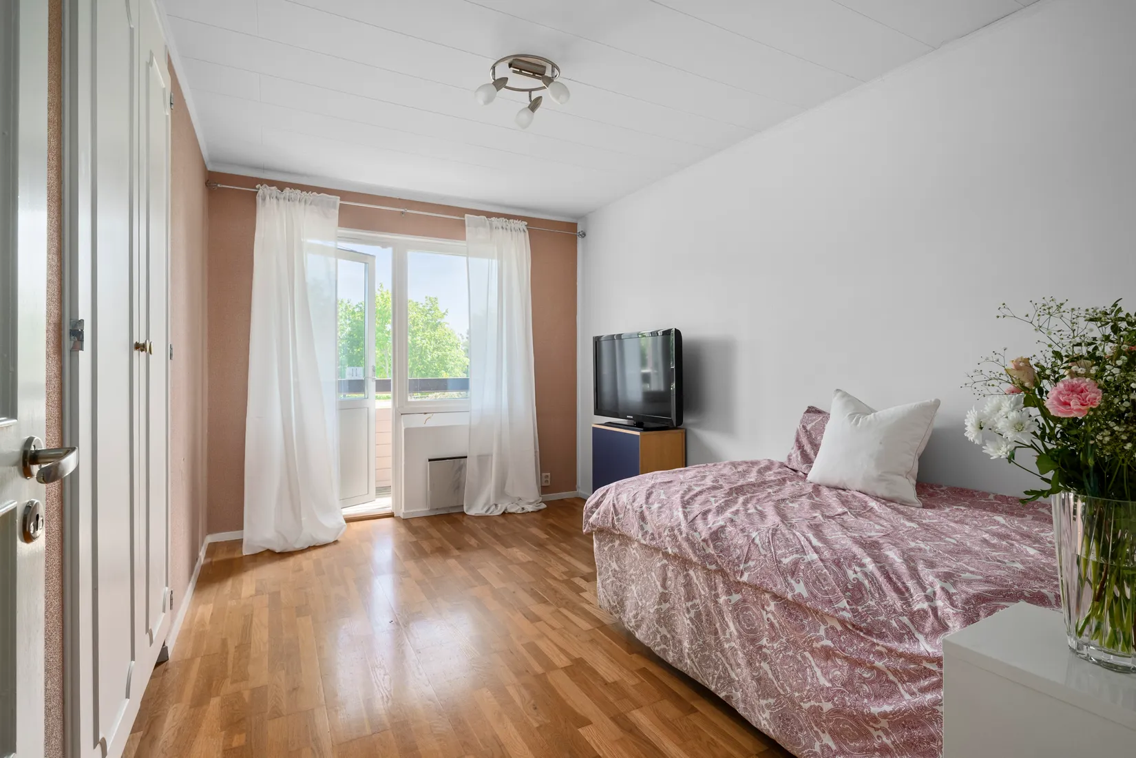 Radhus, Skattegårdsvägen 390, Vinsta, Stockholm