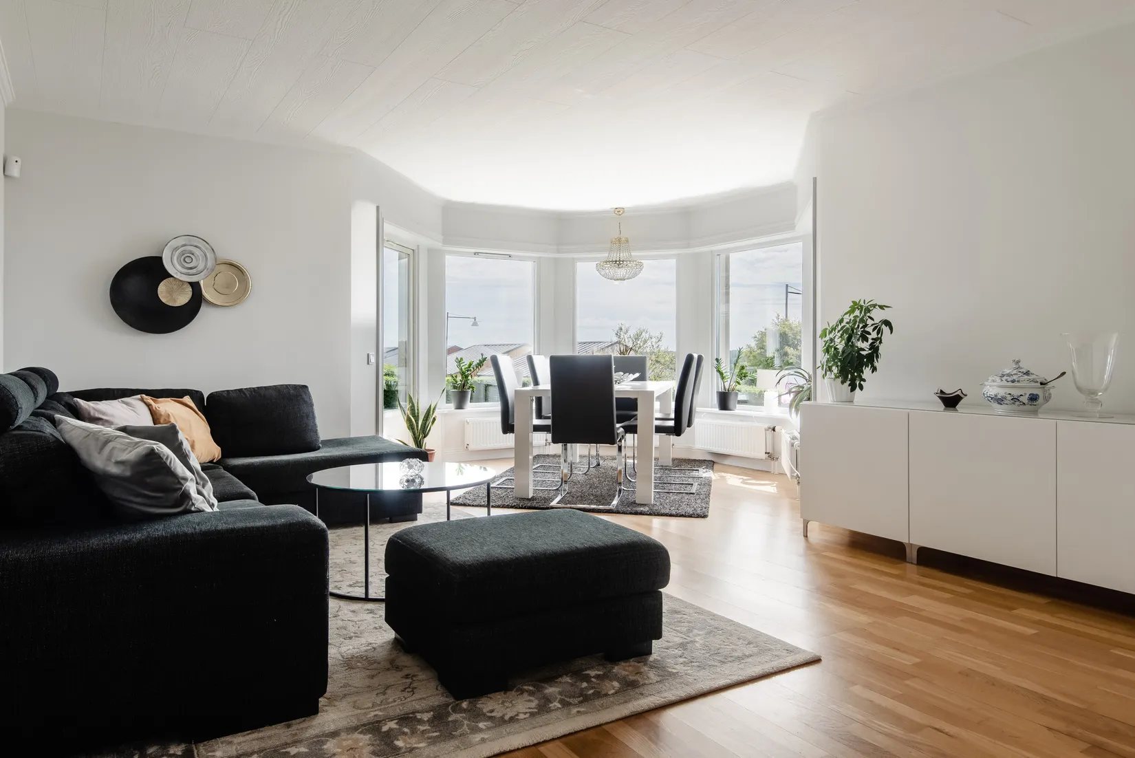 Villa, Runvägen 18, Runö, Österåker