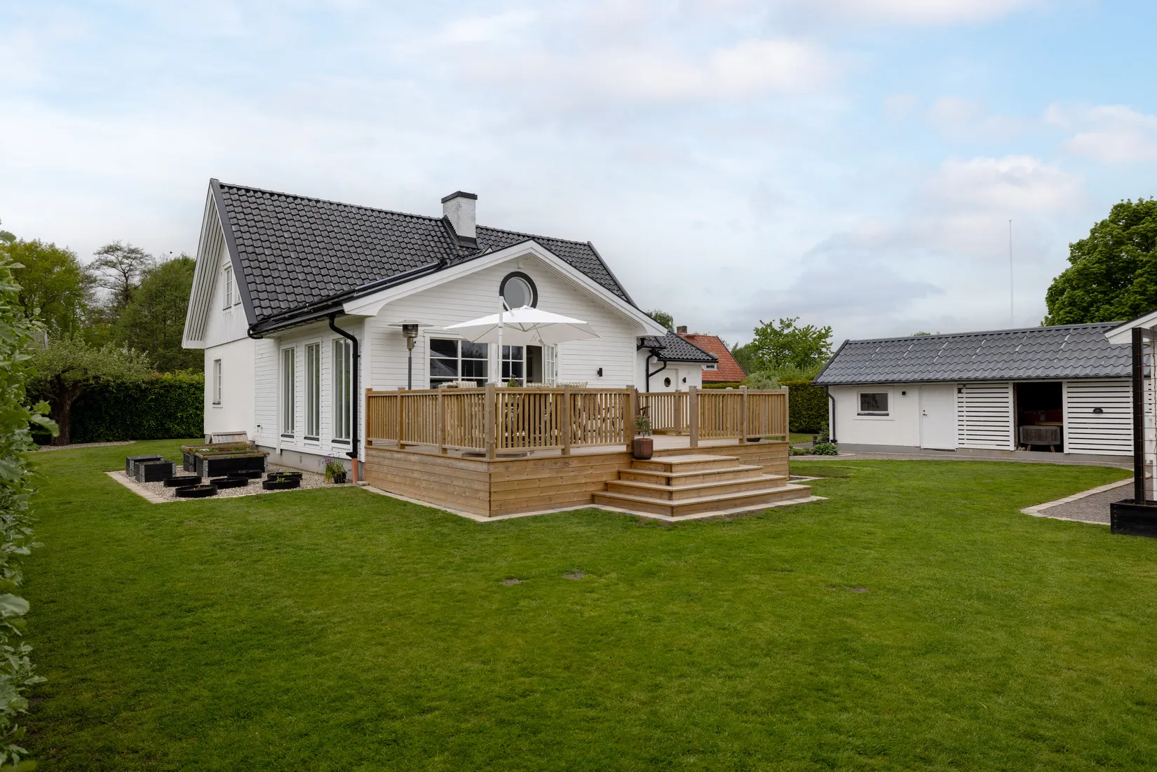 Villa, Nyponvägen 17, Blomsterkvarteren, Laholm