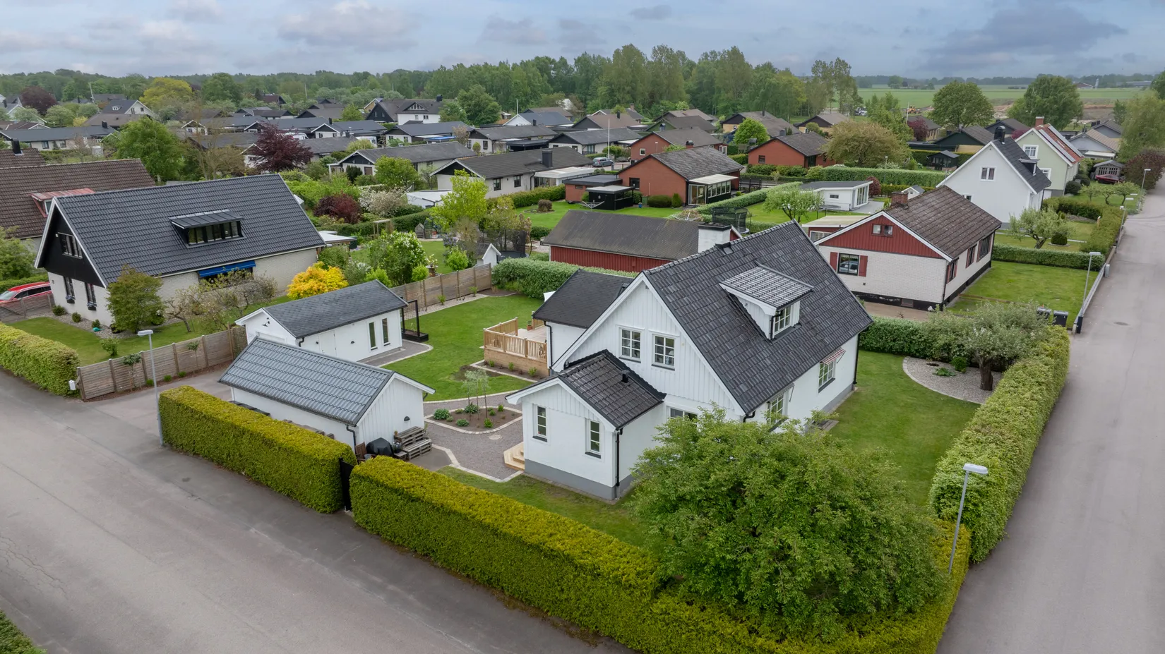 Villa, Nyponvägen 17, Blomsterkvarteren, Laholm