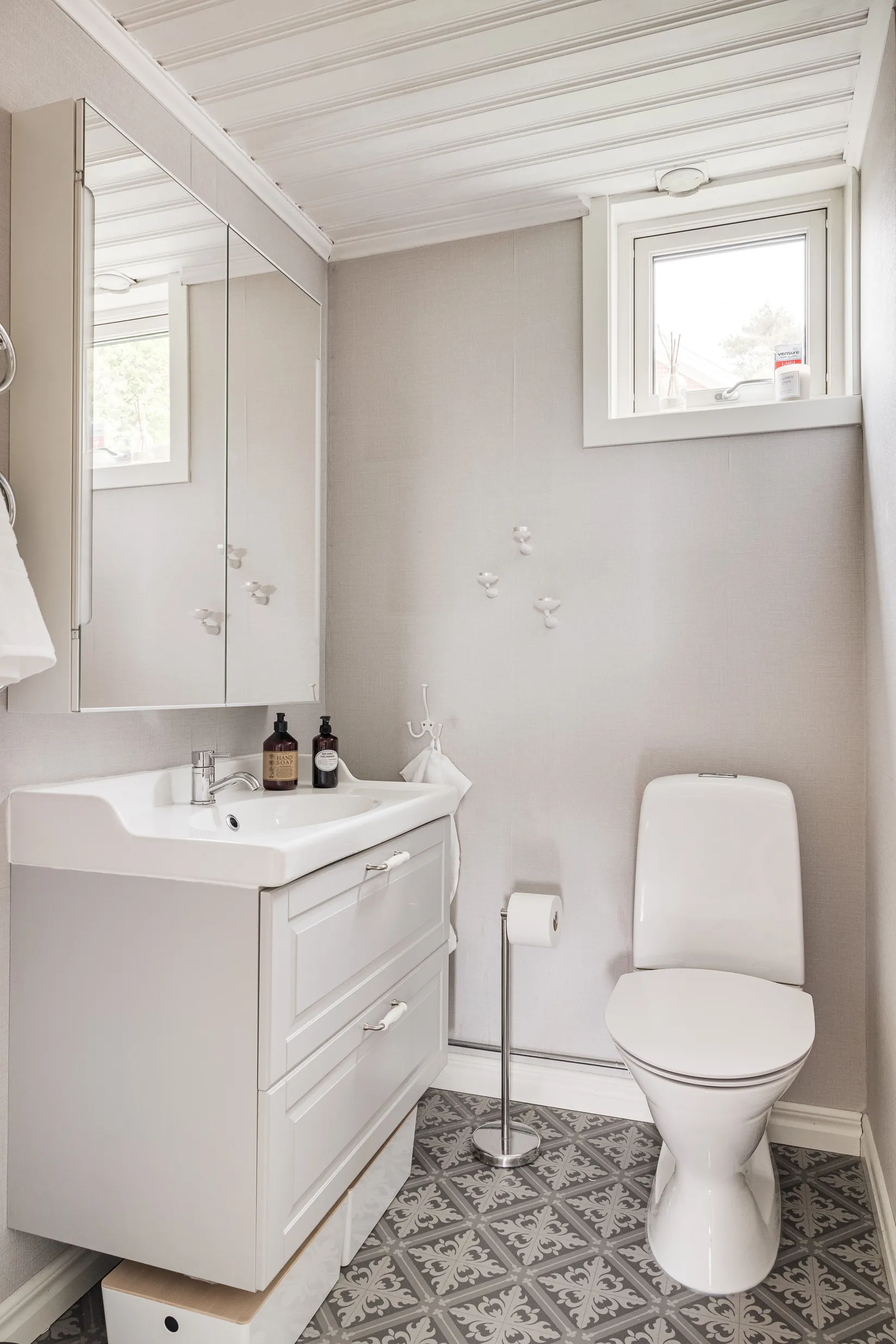 Villa, Lilla Postegårdsgatan 8, Hisings Backa, Göteborg
