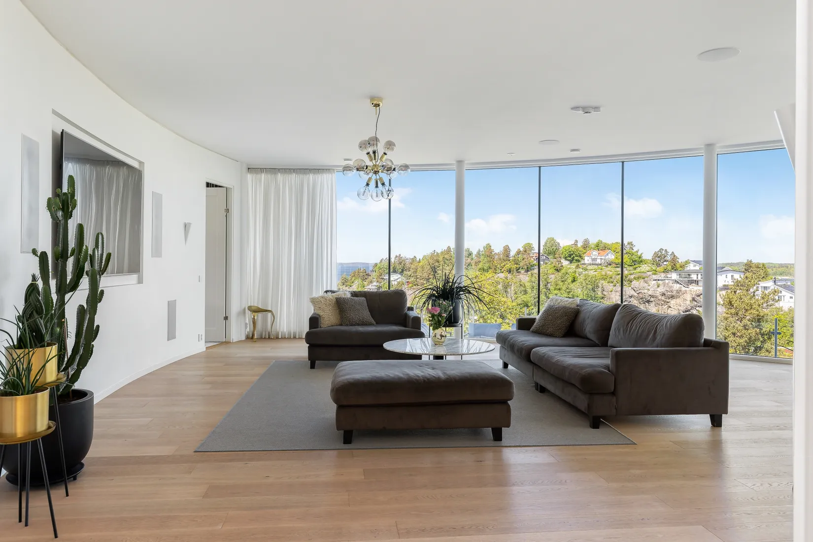 Villa, Domherrevägen 18B, Ekerö Älvnäs, Ekerö