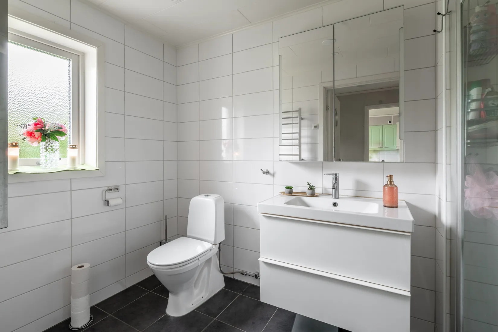 Radhus, Vasshallavägen 5A, Gånghester, Borås