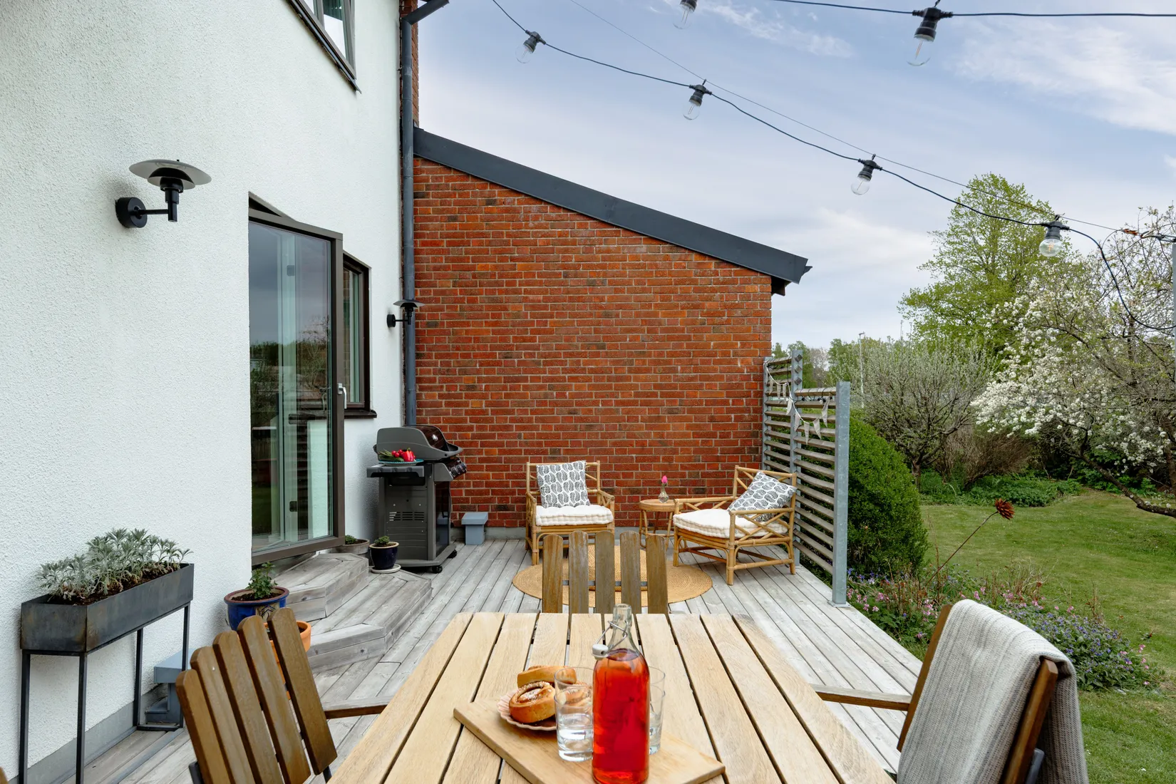 Villa, Radhus, Kristina Nilssons väg 22, Norr/Centrum, Växjö