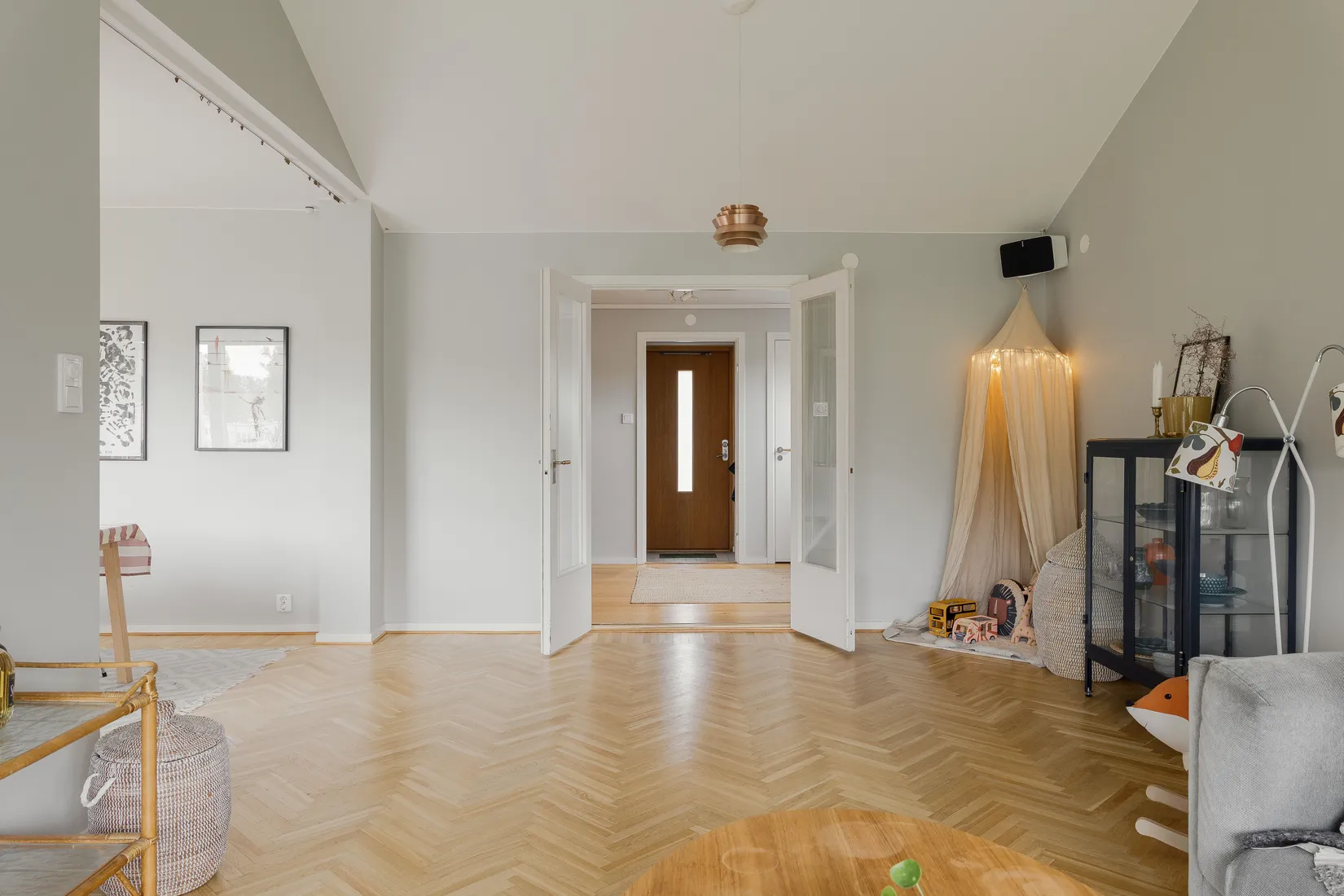 Villa, Radhus, Kristina Nilssons väg 22, Norr/Centrum, Växjö
