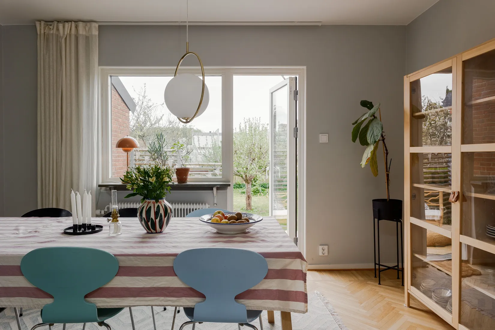Villa, Radhus, Kristina Nilssons väg 22, Norr/Centrum, Växjö