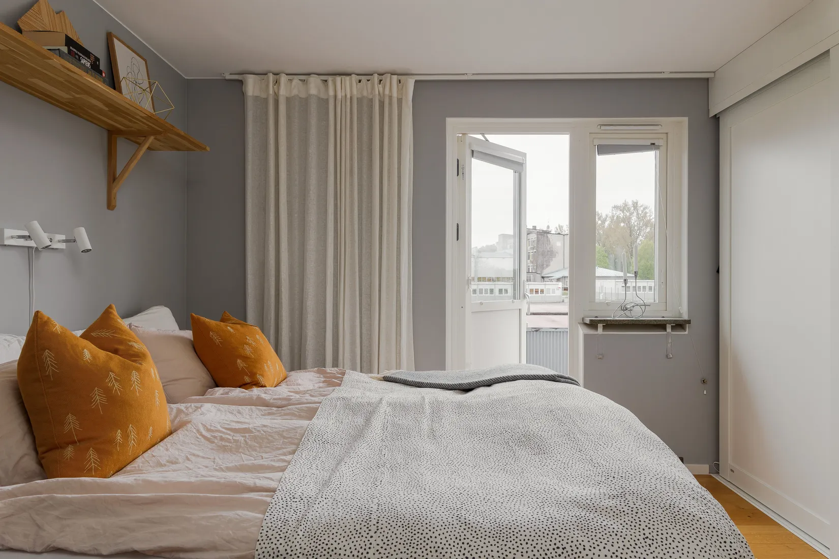 Villa, Radhus, Kristina Nilssons väg 22, Norr/Centrum, Växjö