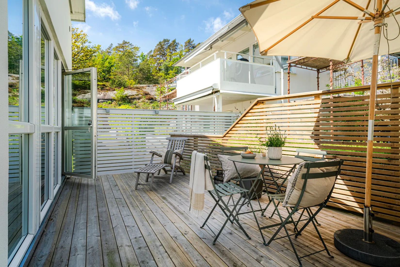 Villa, Radhus, Stensjöberg 18, Mölndal - Stensjön, Mölndal