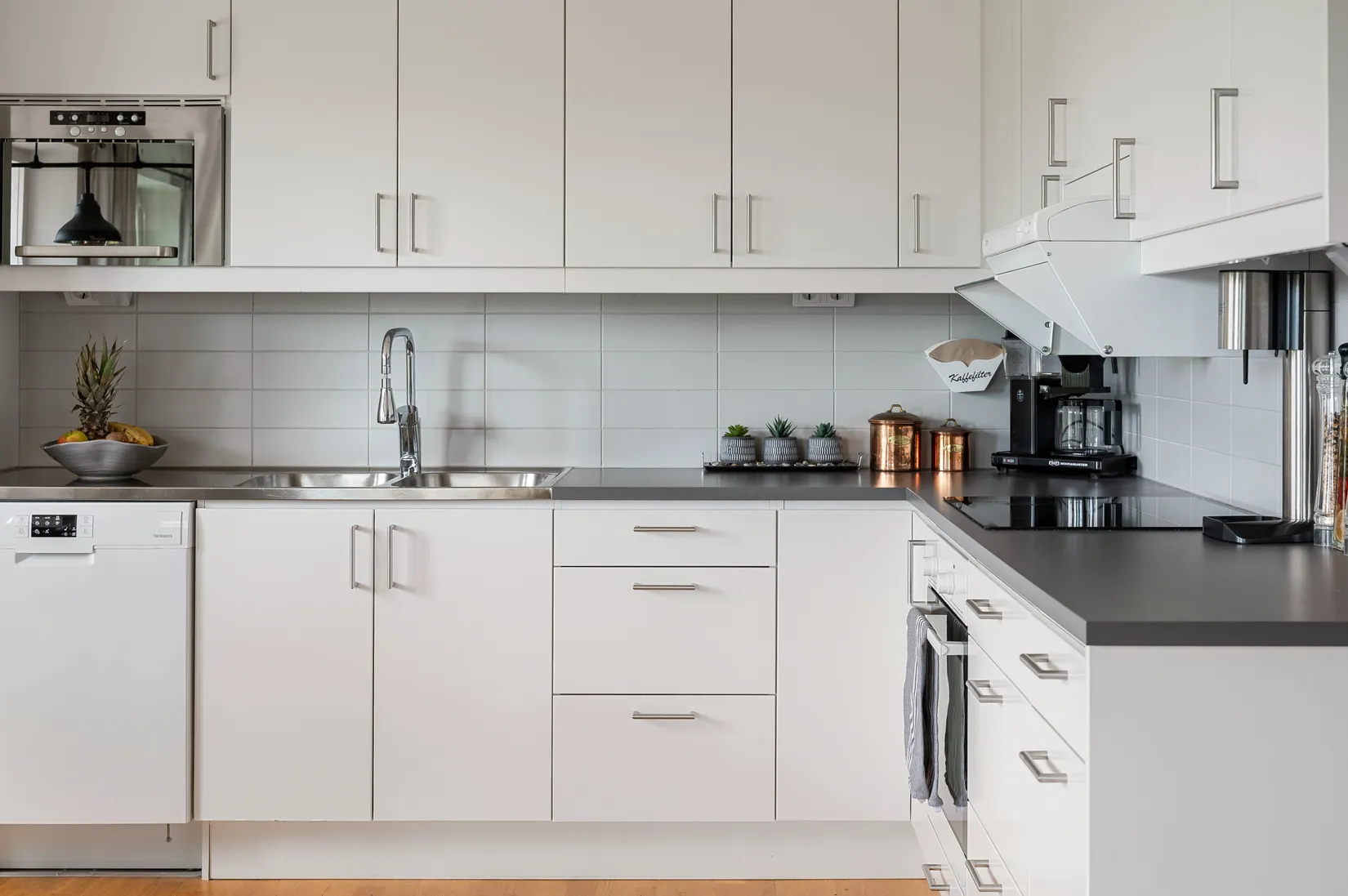 Bostadsrätt, Gamlegårdsvägen 16, Kvarnbergsplan, Huddinge