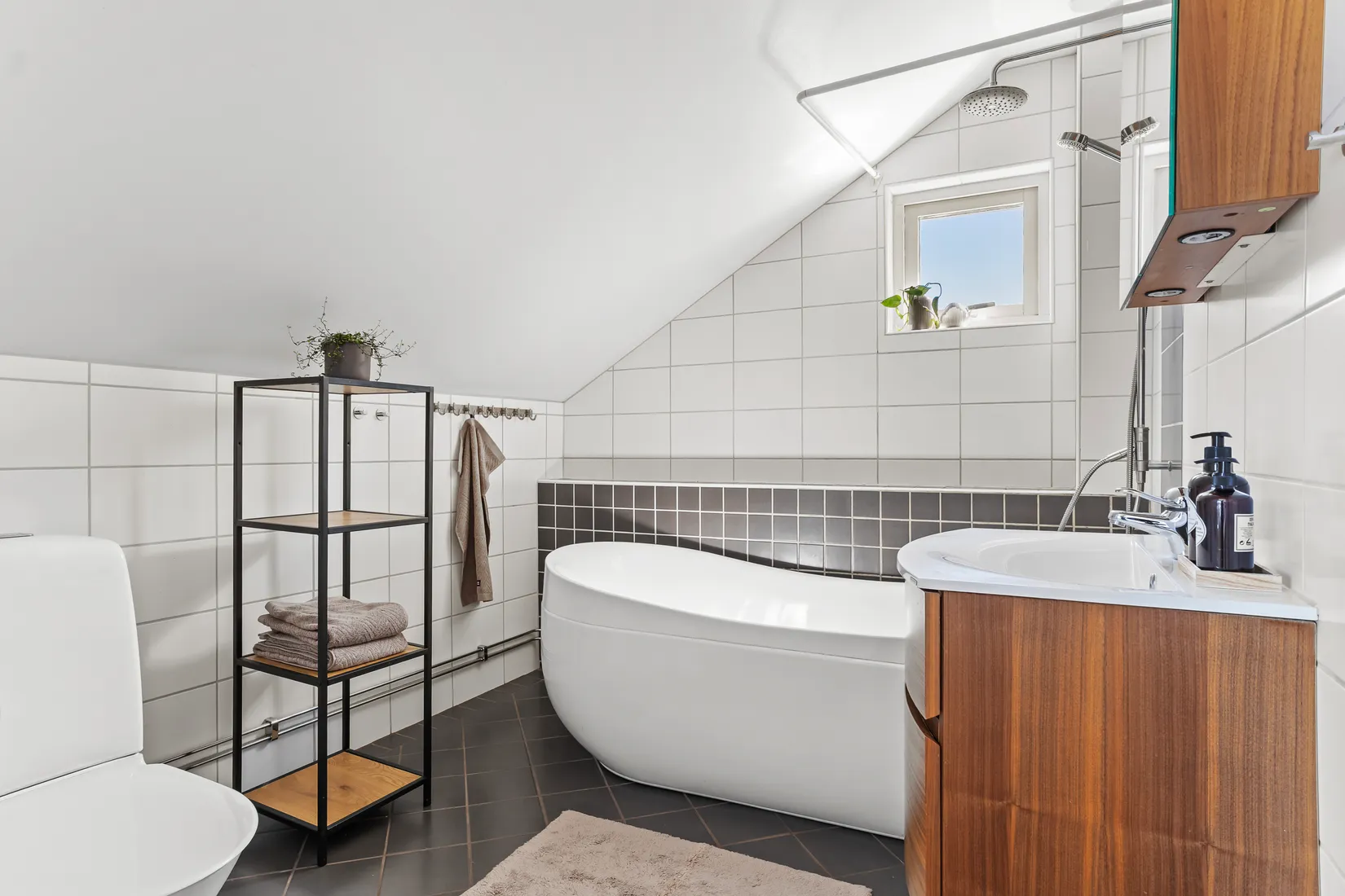 Villa, Granvägen 1, Södermalm, Sundsvall