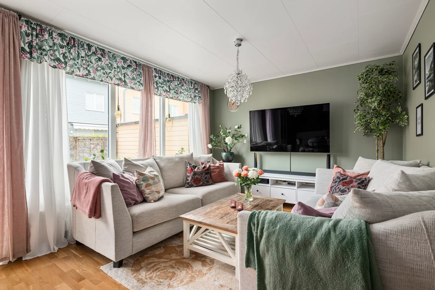 Bostadsrätt, Radhus, Beata Sparres gränd 20H, Hässelby Gård, Stockholm