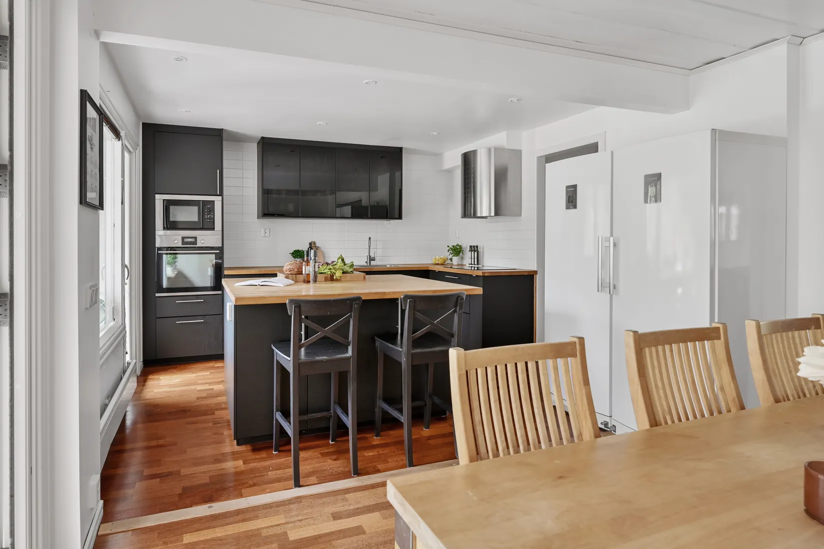 Villa, Radhus, Tjurgränd 15, Viksjö, Järfälla