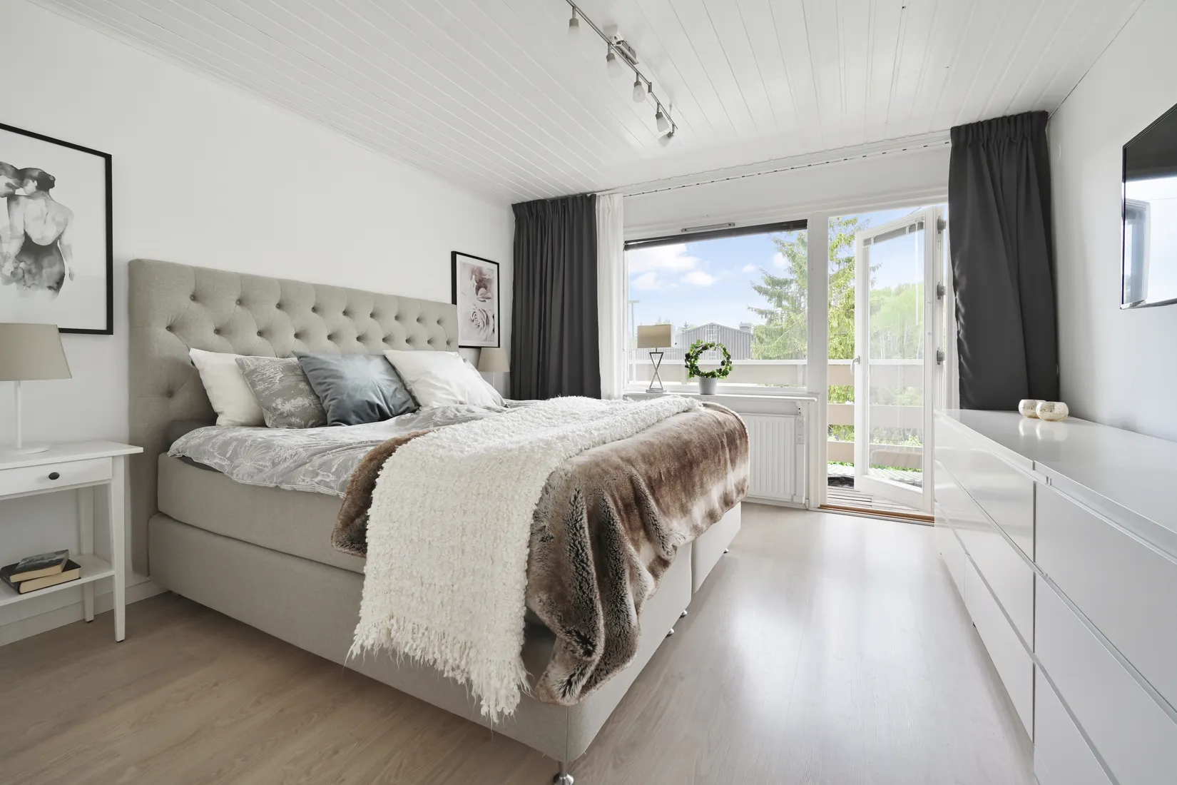 Villa, Radhus, Tjurgränd 15, Viksjö, Järfälla