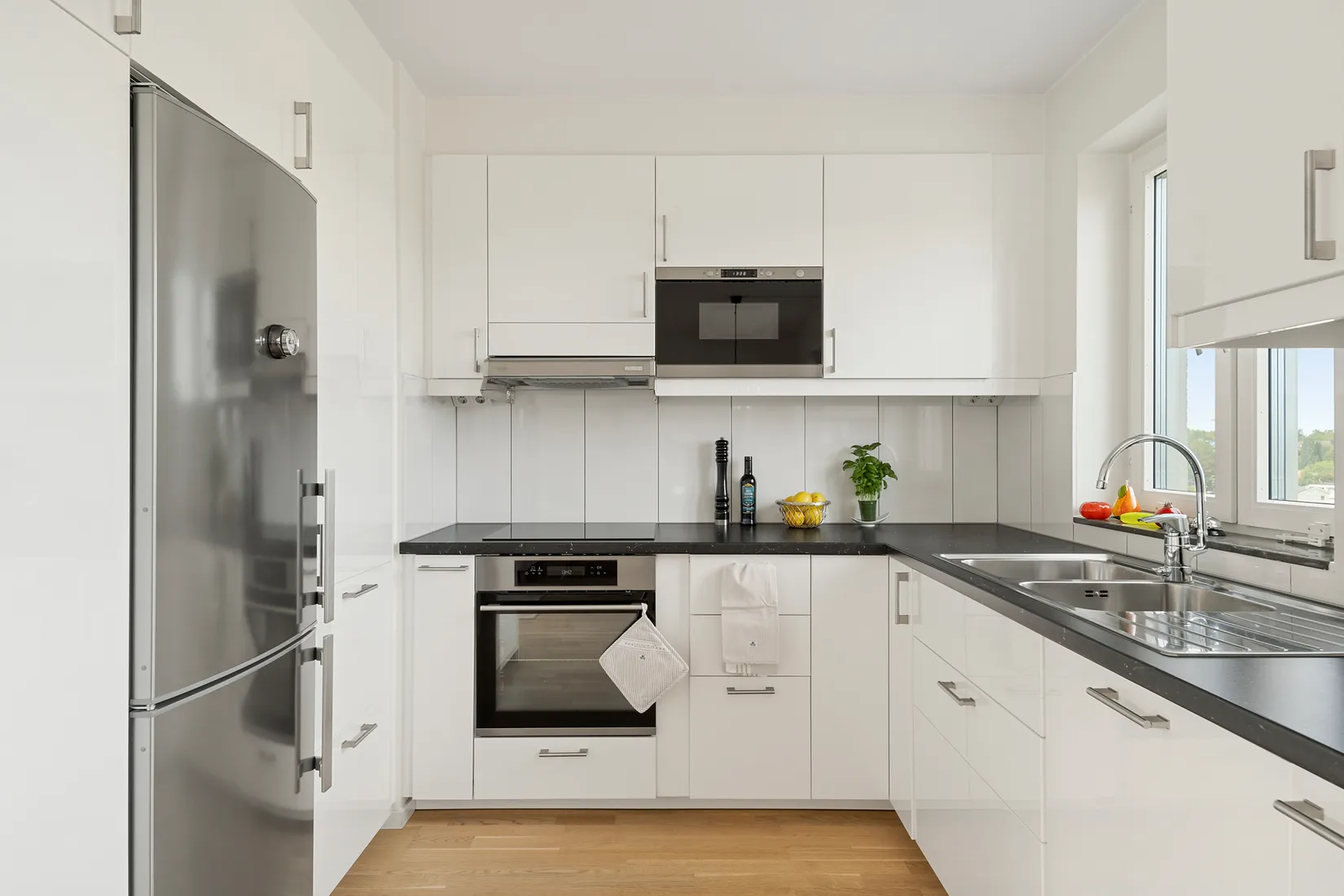 Bostadsrätt, Hundlokegränd 18, 6 tr, Hässelby Lövsta Allé, Stockholm