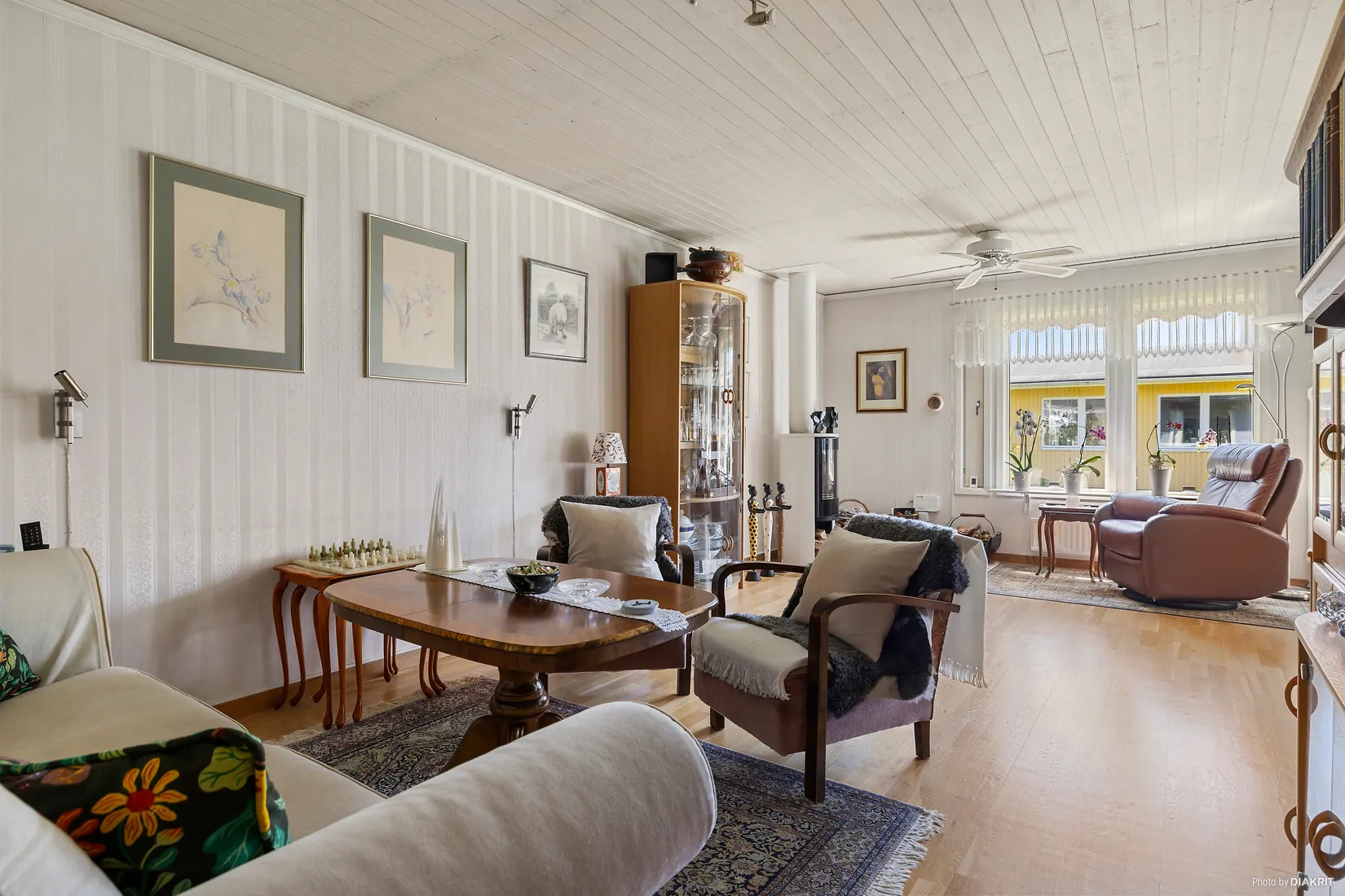 Villa, Radhus, Ploggatan 10, Sigtuna - Prästängar, Sigtuna