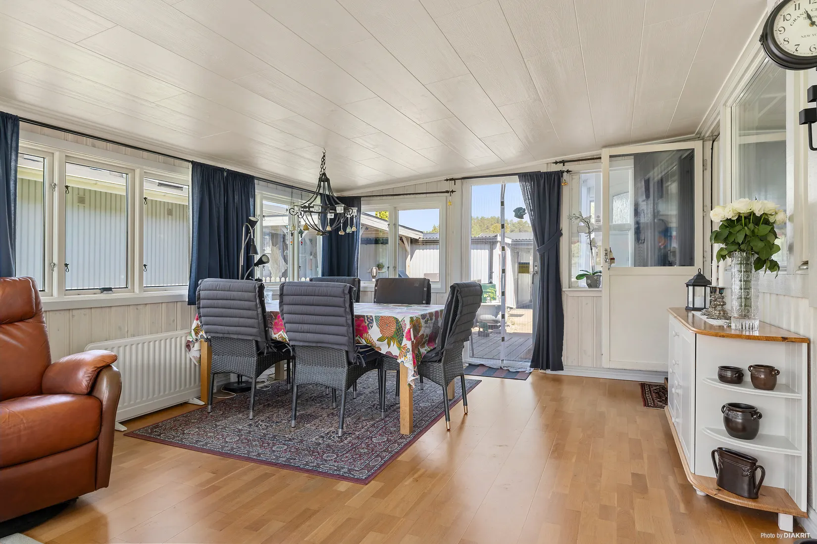 Villa, Radhus, Ploggatan 10, Sigtuna - Prästängar, Sigtuna