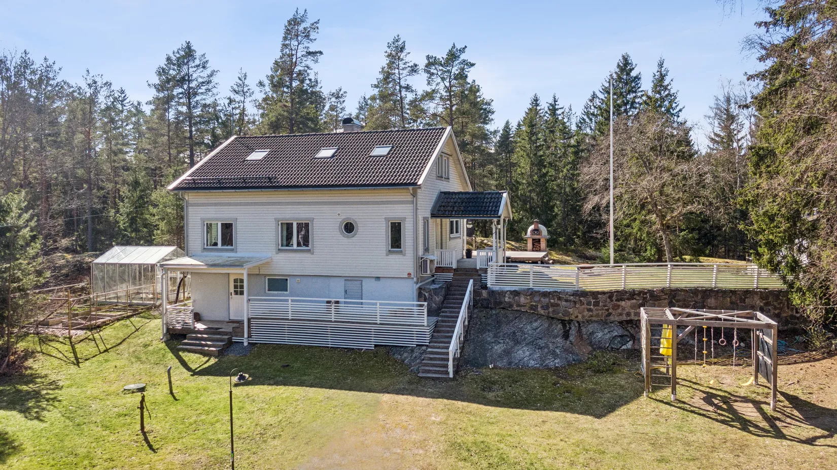 Villa, Sjöbergavägen 42, Brevik, Tyresö