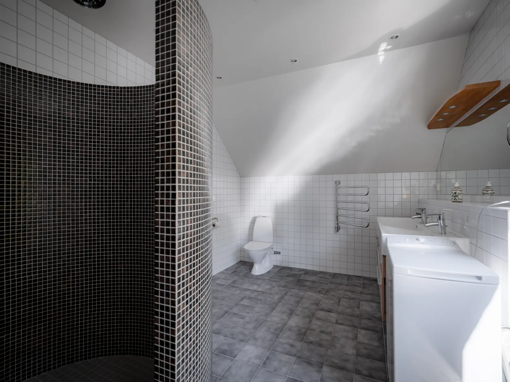 Villa, Mjölnartorpsvägen 7, Danderyd