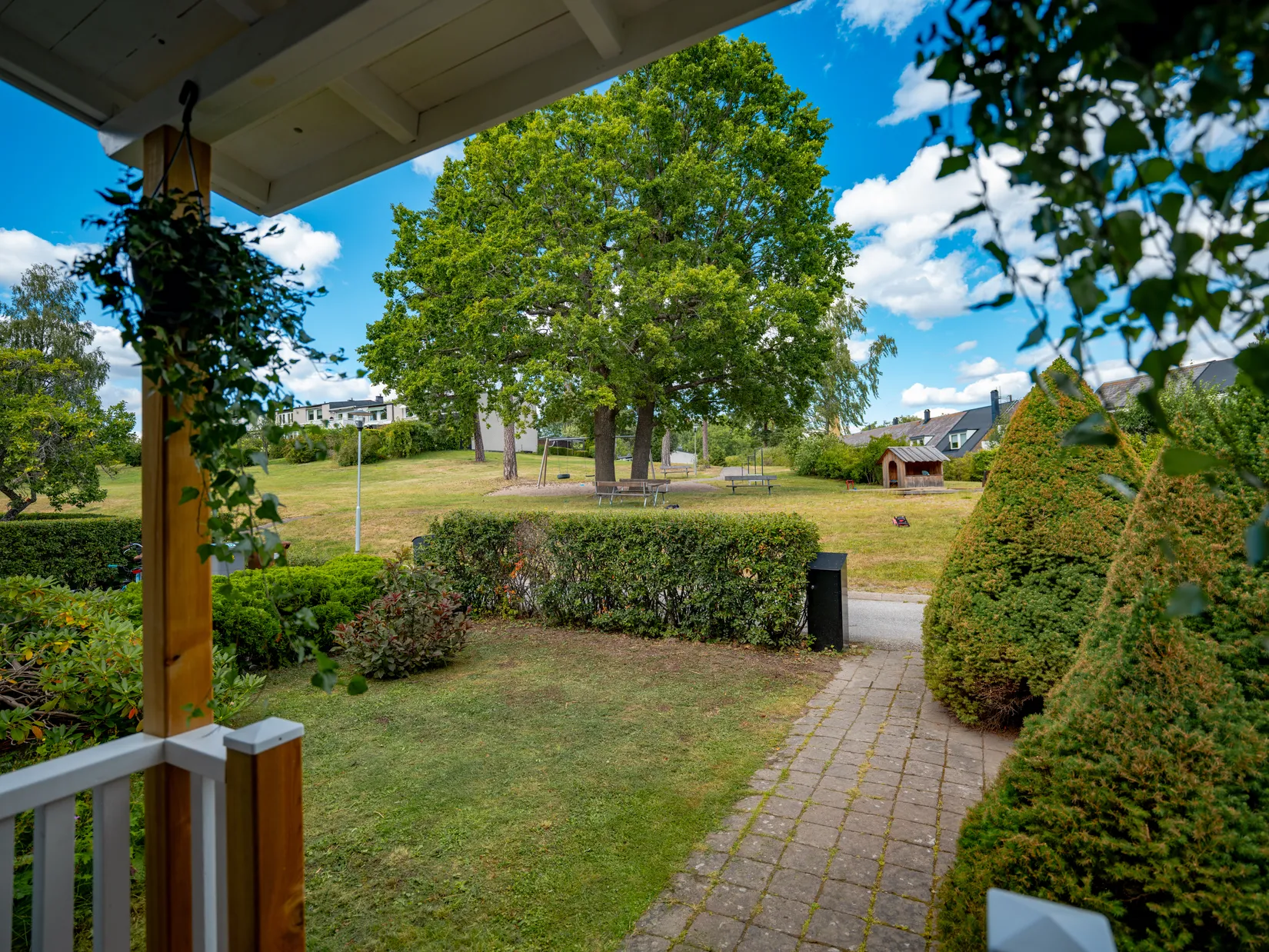 Radhus, Danderydsvägen 20B, Djursholm - Bur, Danderyd