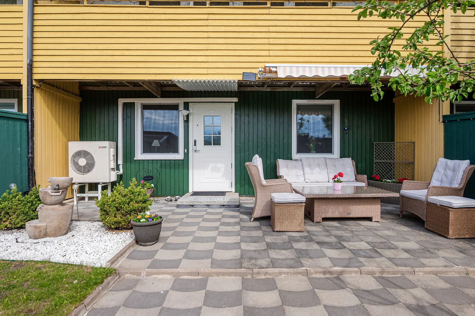 Radhus, Gärdesvägen 74, Centralt - Vagnhärad, Trosa