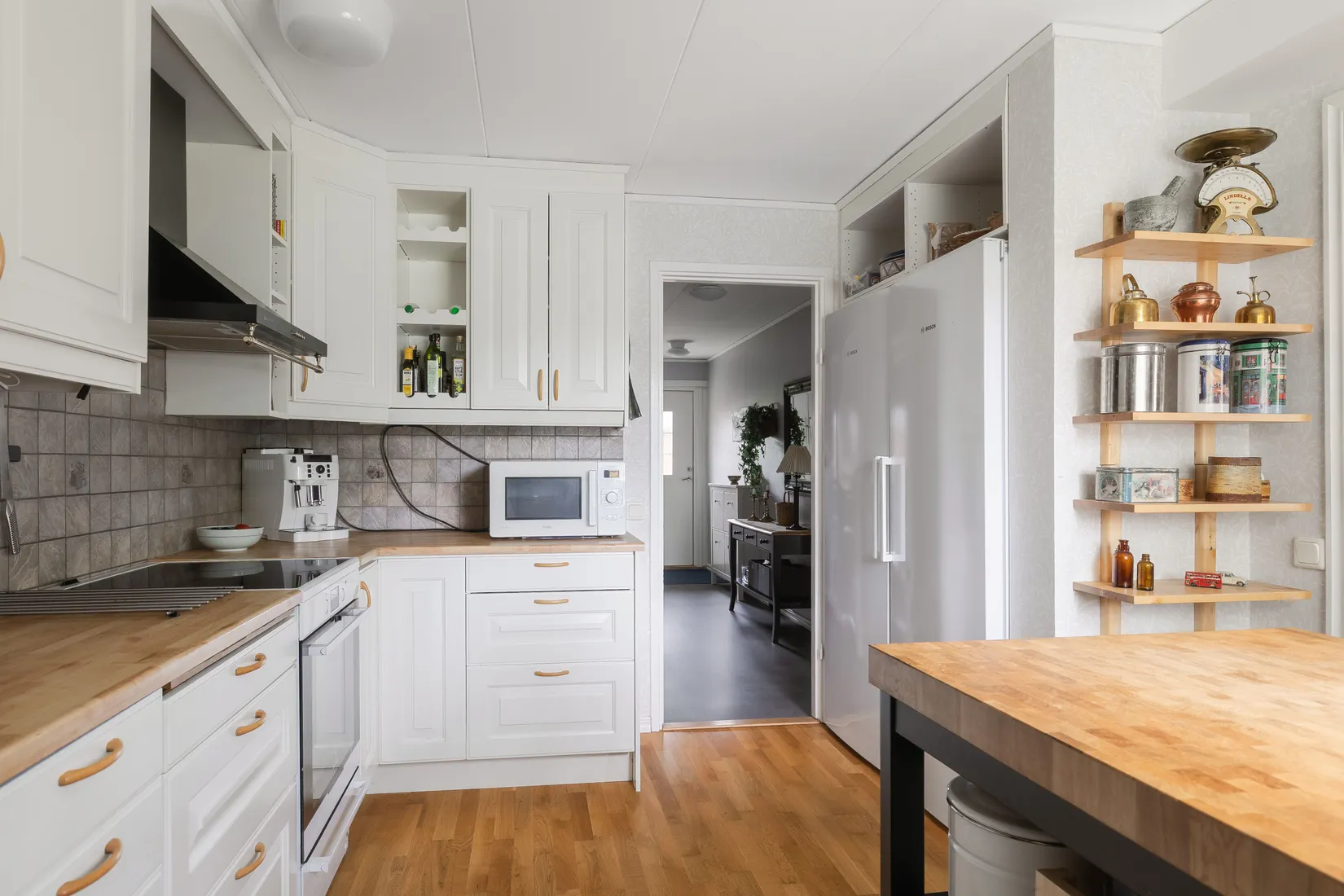 Villa, Leverstadsvägen 21, Leverstad, Mariestad