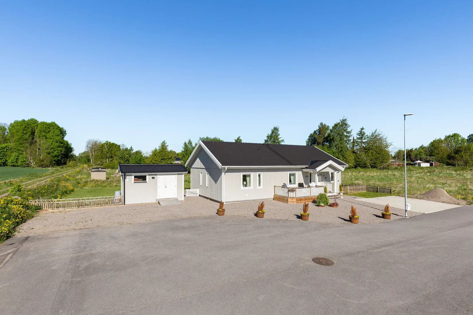 Villa, Åkerholmsvägen 13, Hogstad, Mjölby