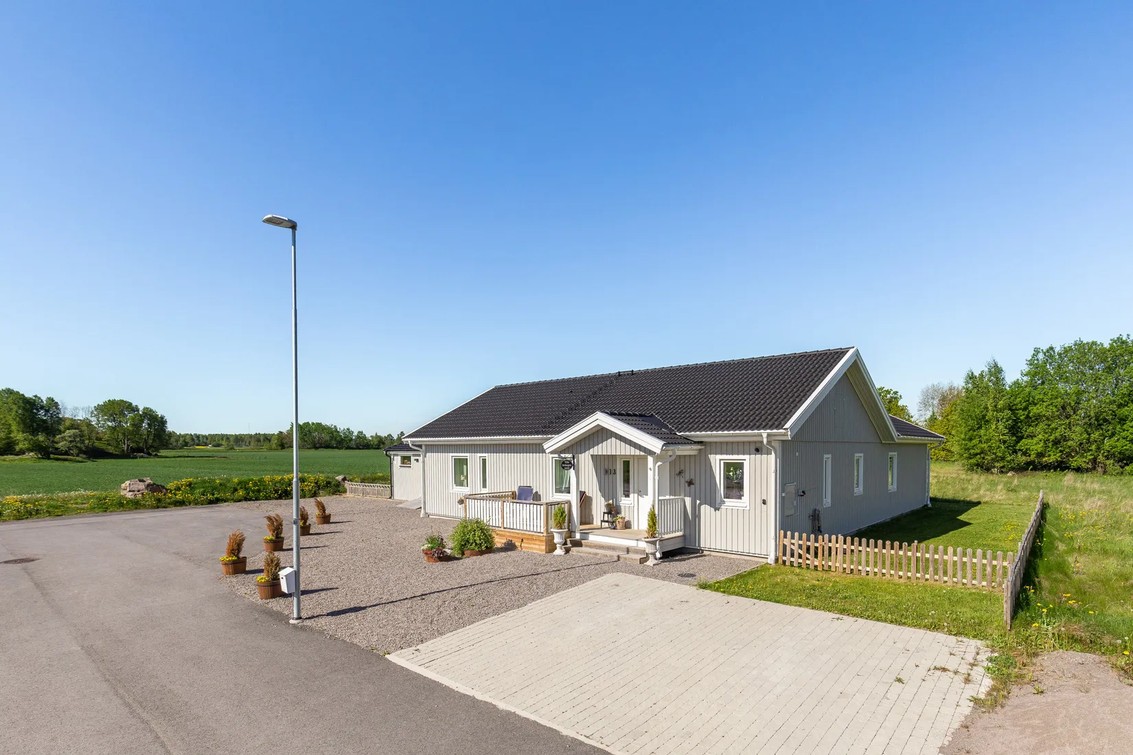Villa, Åkerholmsvägen 13, Hogstad, Mjölby