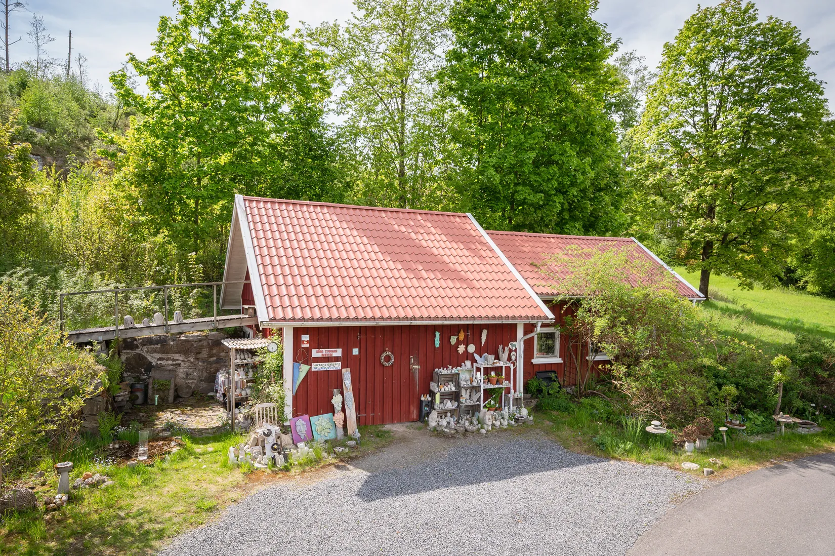 Villa, Dalängsvägen 12, Hyssna, Mark