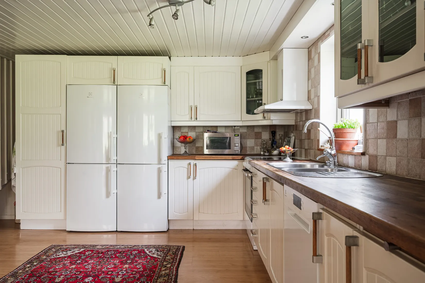 Villa, Dalängsvägen 12, Hyssna, Mark