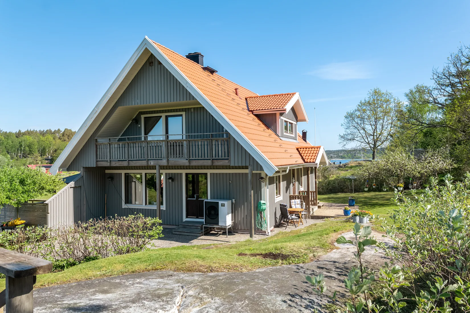 Villa, Kil 120, Tjörn