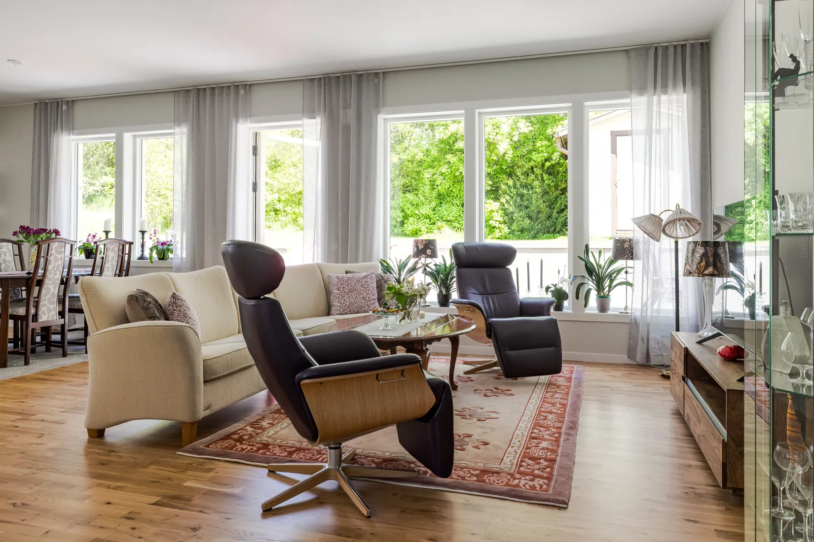 Villa, Suckarnas allé 1B, Hällbybrunn, Eskilstuna