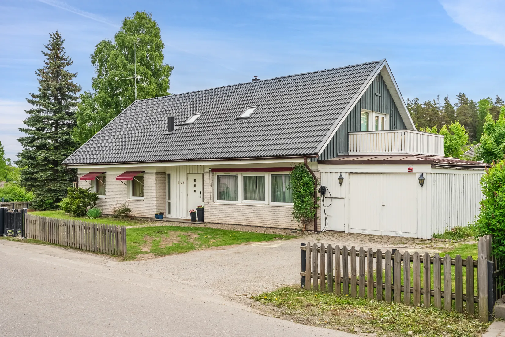 Villa, Åsbacksvägen 1B, Odenslunda, Upplands Väsby