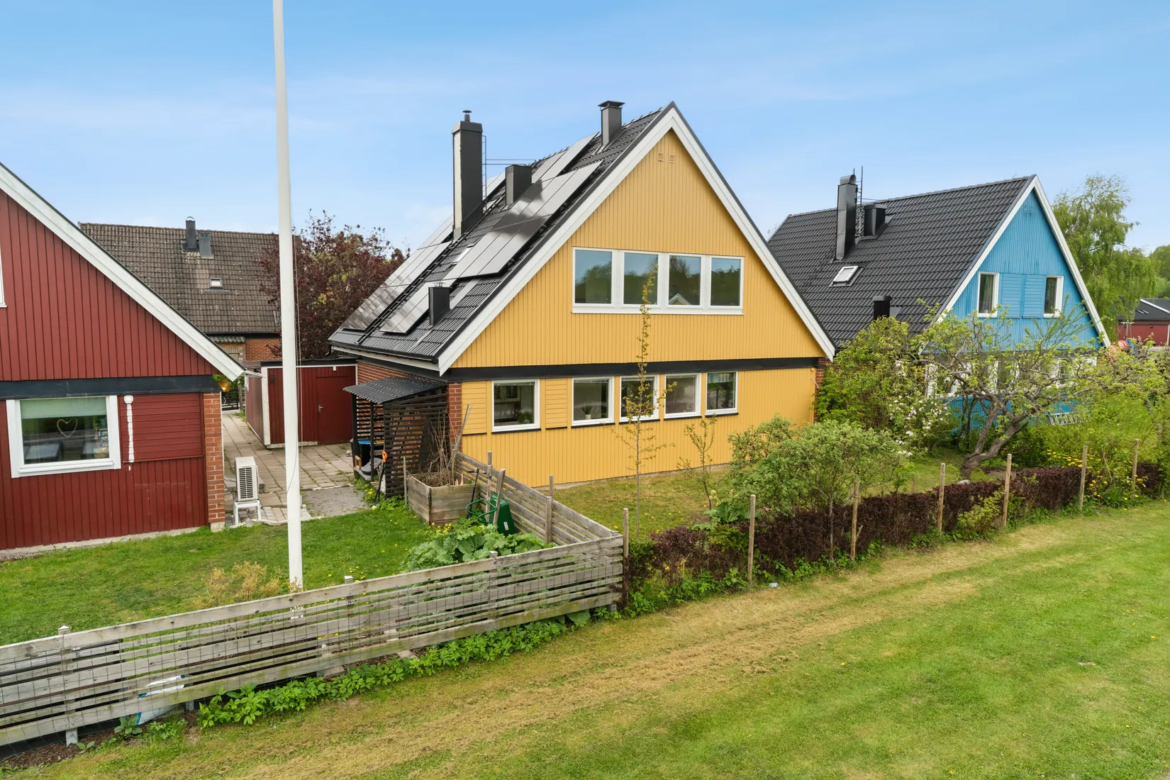 Radhus, Nypongången 26, Krikonbacken, Nyköping