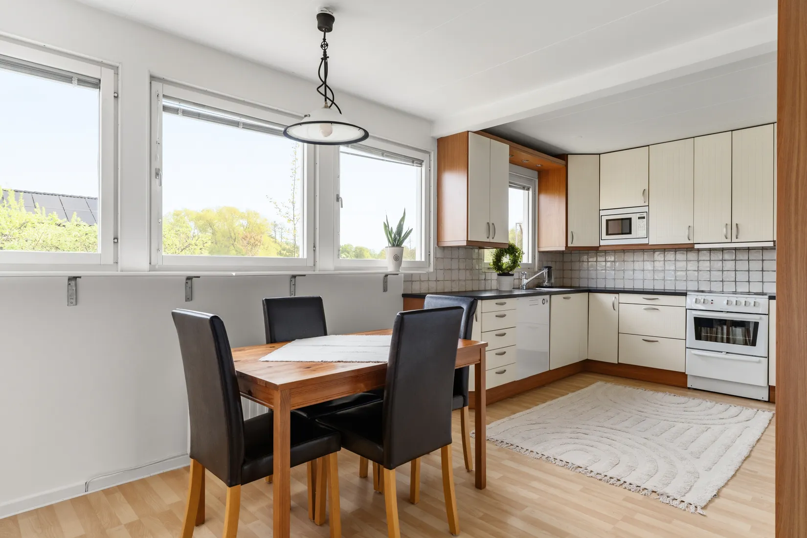 Radhus, Nypongången 26, Krikonbacken, Nyköping