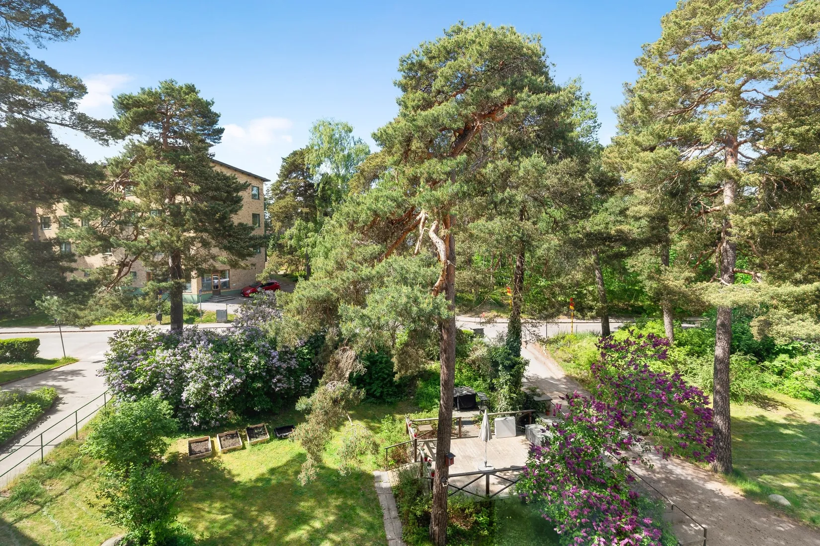 Bostadsrätt, Runda vägen 25, vån 2/3, Alvik / Äppelviken, Stockholm