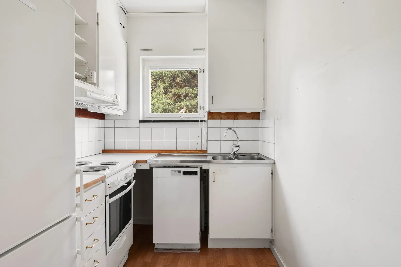 Bostadsrätt, Runda vägen 25, vån 2/3, Alvik / Äppelviken, Stockholm