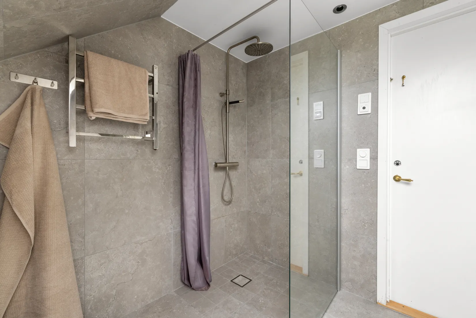 Radhus, Grepvägen 19, Fårdala, Tyresö