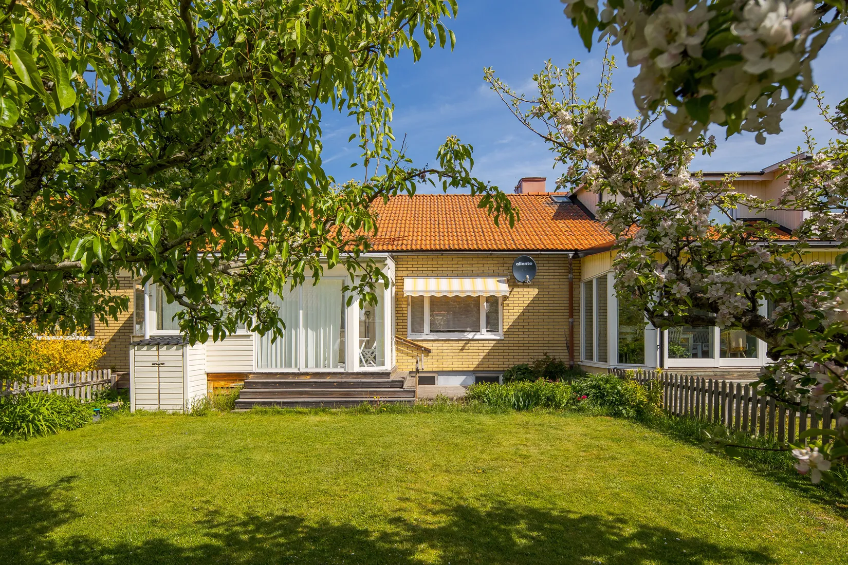 Villa, Radhus, Mariebergsgatan 22D, Norrmalm, Skövde